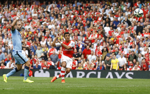 http://www.whoateallthepies.tv/wp-content/gallery/arsenal-2-2-manchester-city-premier-league-13th-september-2014/20901754.jpg