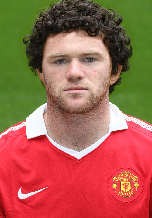 Wayne Rooney Has Hair Transplant, Pies Demand Photos! | Who Ate all the Pies