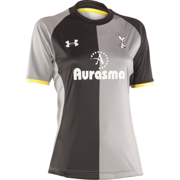 Exclusive - Under Armour launch Spurs 2012/2013 kits 