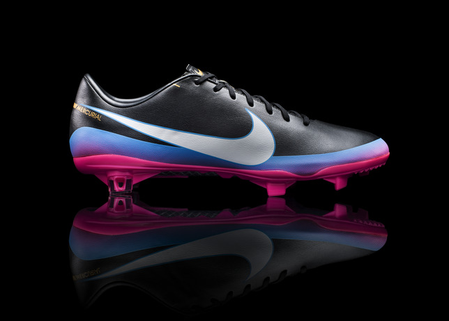 Ronaldo Launches Jazzy New Nike Boots
