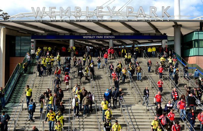Soccer - UEFA Champions League - Final - Borussia Dortmund v Bayern Munich - Wembley Stadium