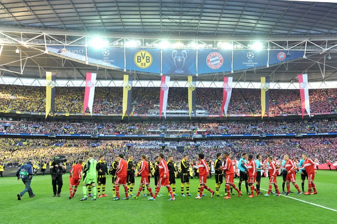 Soccer - UEFA Champions League - Final - Borussia Dortmund v Bayern Munich - Wembley Stadium