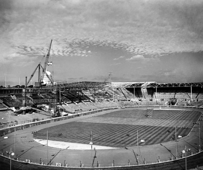 Soccer - New Roof - Wembley Stadium