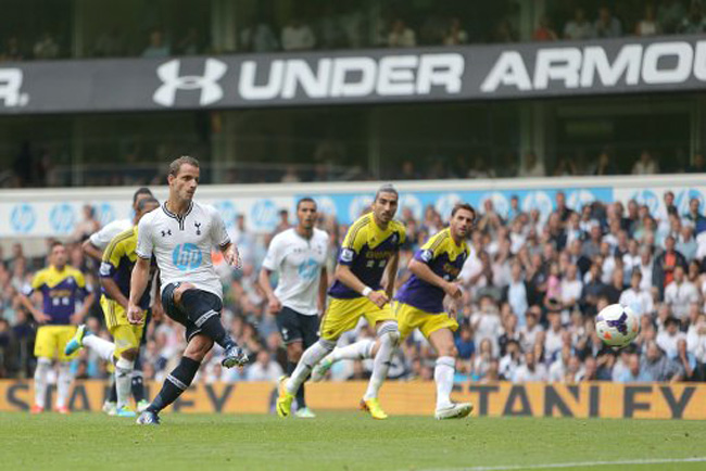 Soccer - Barclays Premier League - Tottenham Hotspur v Swansea City - White Hart Lane
