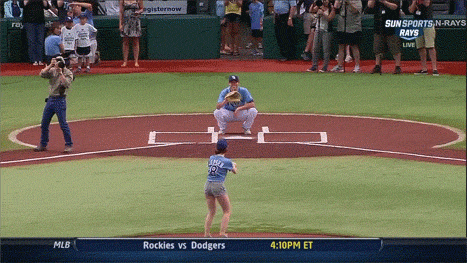 carly-rae-jepsen-first-pitch-inline