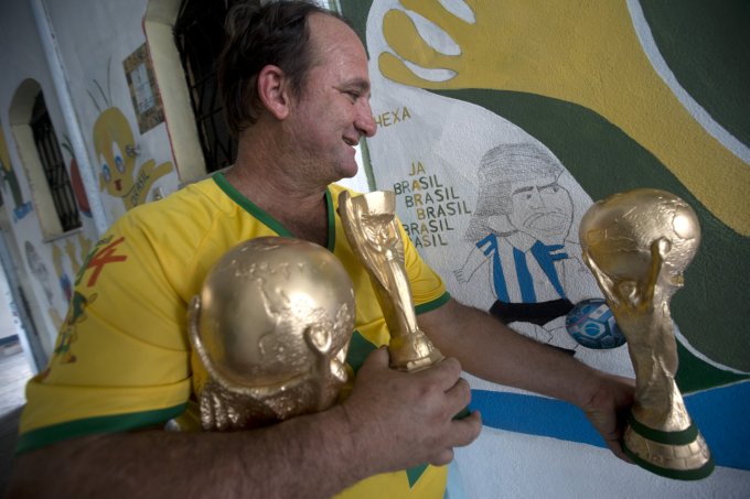 WCup Brazil Trophy Photo Gallery