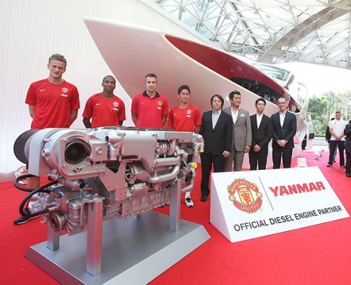 Manchester United Yanmar Press Conference With Robin van Persie