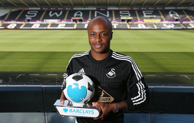 Pr Shoot - Barclays PR Shoot 10/09/2015 - Liberty Stadium, Swansea City Football Club - 10/9/15 Swansea's Andre Ayew with the Barclays Player of the Month award for August Mandatory Credit: Action Images / Alex Morton Livepic EDITORIAL USE ONLY.
