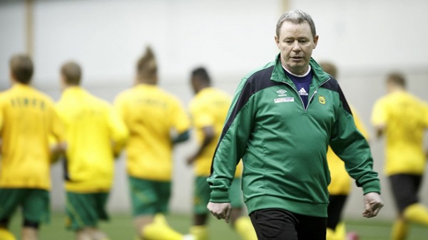 armstrong-ilves