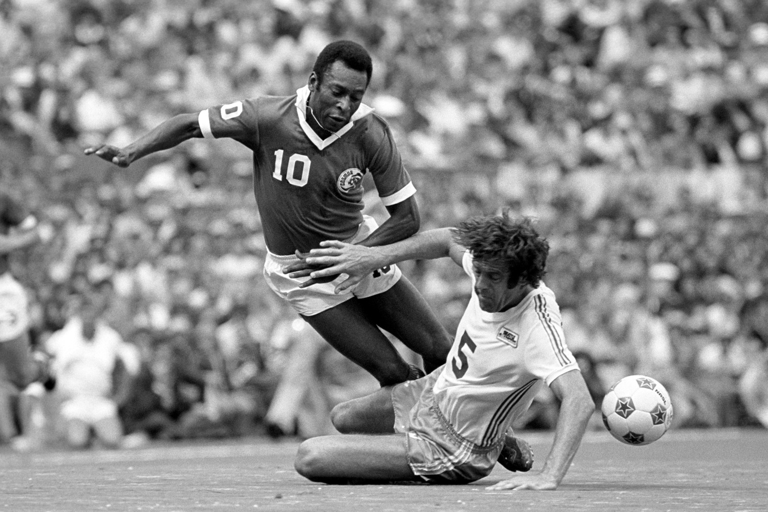 American Soccer – NASL – SoccerBowl ’77 – New York Cosmos v Seattle
