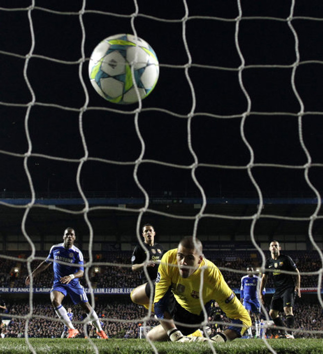 Chelsea 1 0 Barcelona Messi Muzzled As Drogba Puts Blues In Semi Final Driving Seat Photos Highlights Who Ate All The Pies