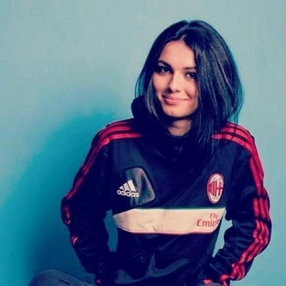AC Milan's Rumoured New Physio Is Rather Easy On The Eye (Photo) - Who ...