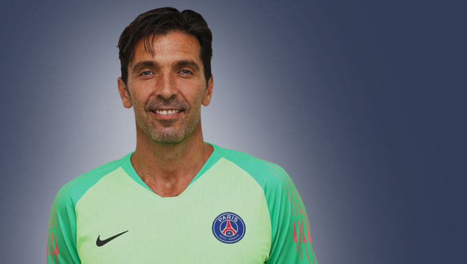 Official: Gianluigi Buffon Unveiled As PSG Player After Agreeing One ...