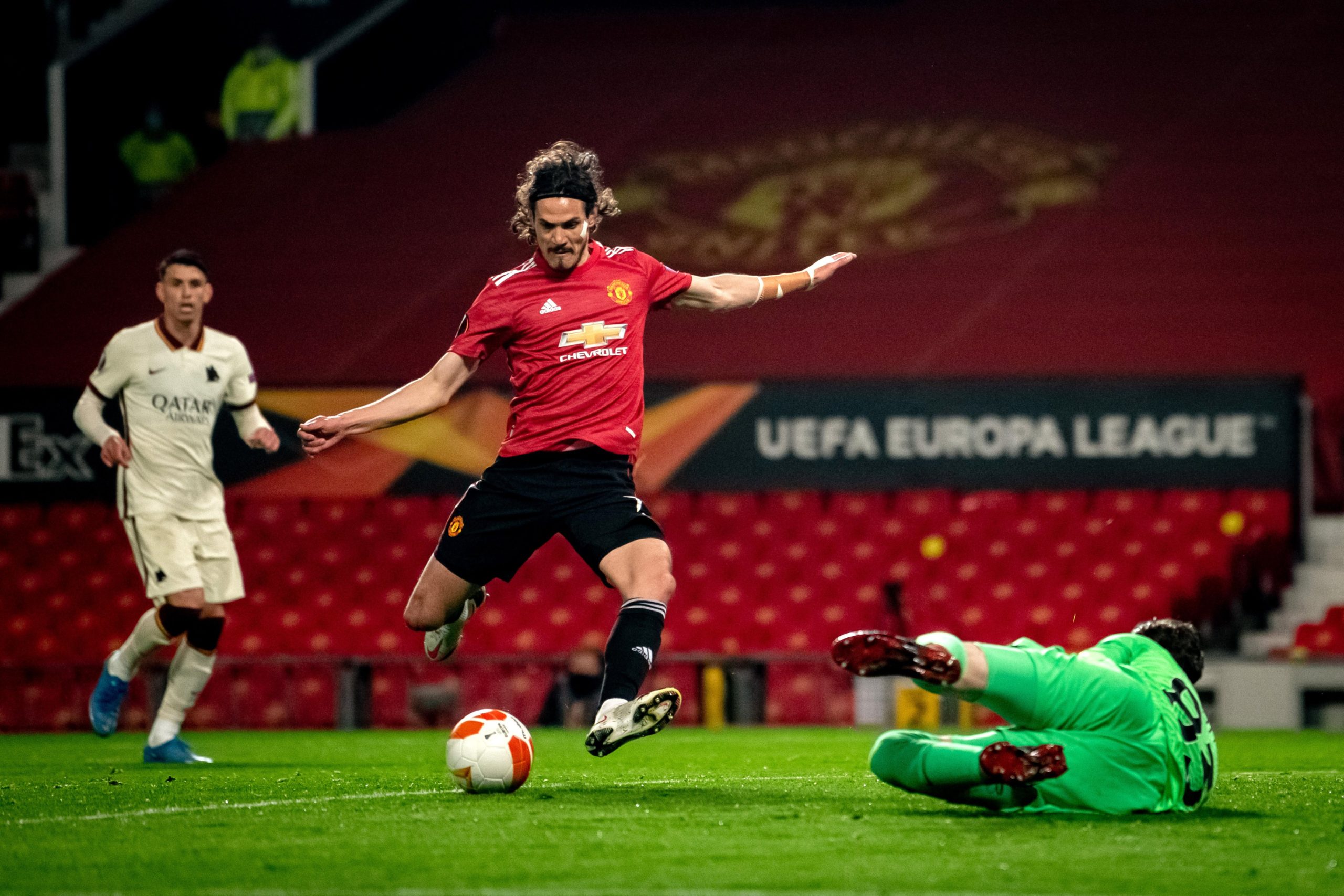 Sorotan Liga Europa: Man Utd 6-2 Roma – Cavani si perusak